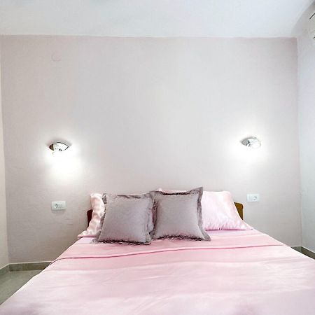 Apartments Vini Трогір Екстер'єр фото