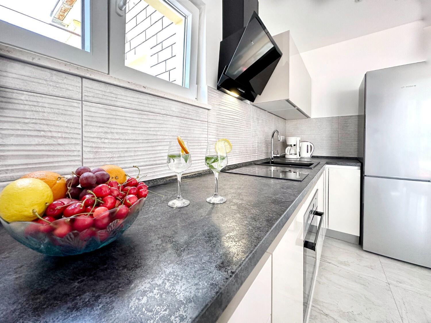 Apartments Vini Трогір Екстер'єр фото