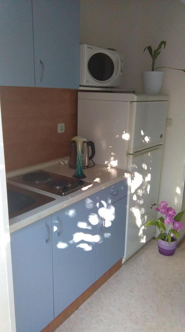 Apartments Vini Трогір Екстер'єр фото