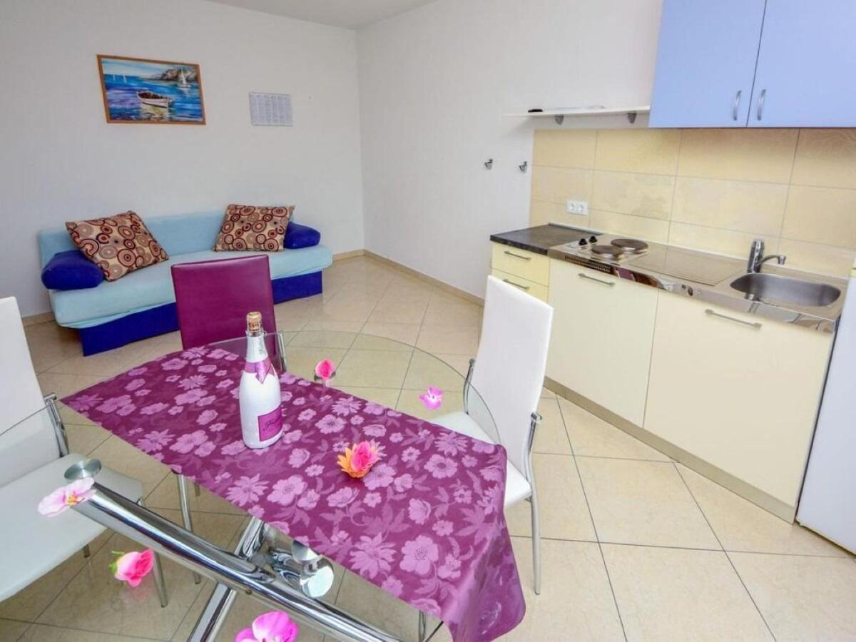 Apartments Vini Трогір Екстер'єр фото