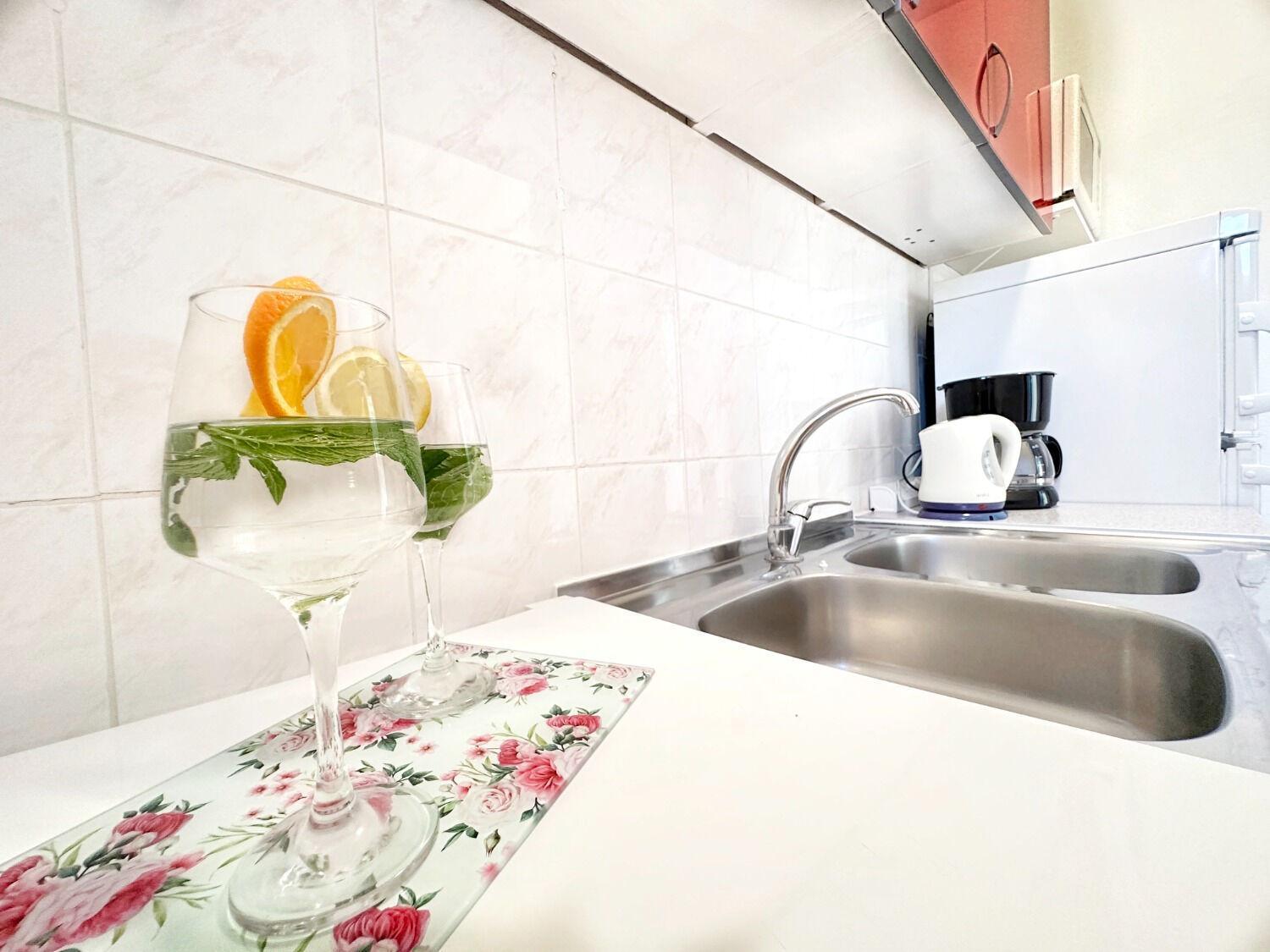 Apartments Vini Трогір Екстер'єр фото